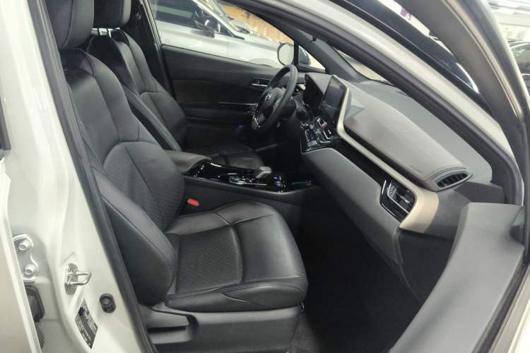 Used Toyota C-HR EV 2020 Deluxe Sunroof Edition