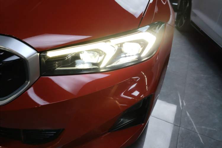 Used BMW i3 2022 eDrive 35 L
