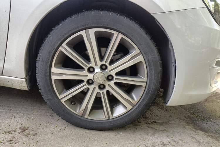 Used Peugeot 408 2014 1.8L Automatic Luxury Edition