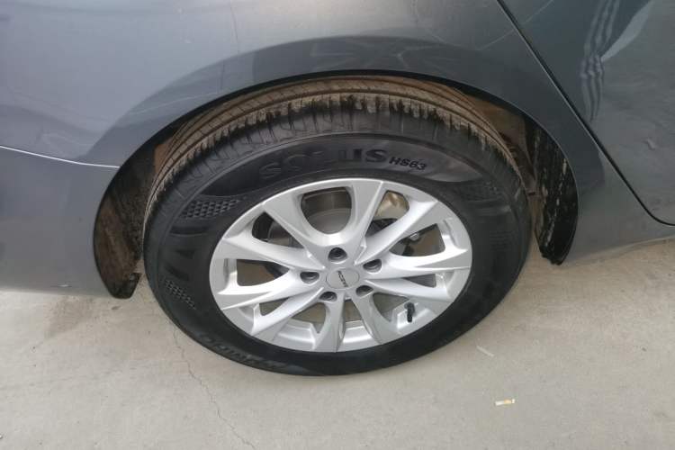 Used Roewe i5 2026 Model 1.5L Manual Comfort Version