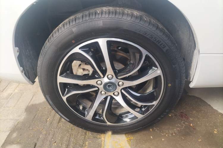 Used Haval H6 Coupe 2018 Red-Label 1.5T Automatic Two-Wheel Drive Ultra-Luxury Model Right Rear Wheel Hub