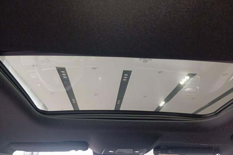 Used BYD Qin L 2025 DM-i Smart Drive 120KM Superior Model
