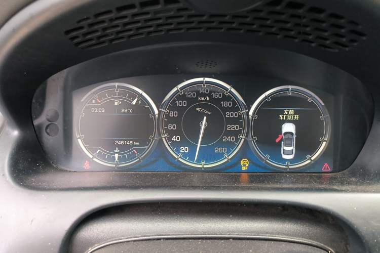 Used Jaguar XJ 2013 XJL 3.0 SC Panoramic Business Edition
