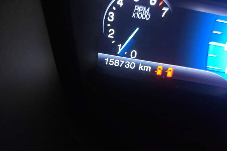 Used Ford Explorer 2013 3.5L Deluxe Model