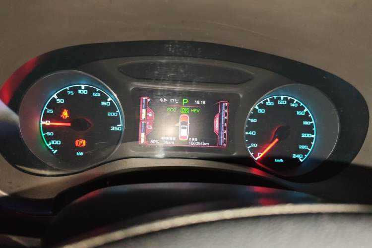 Used BYD Song New Energy 2017 Song DM 1.5TID All-Wheel Drive Prestige Model Instrument Cluster