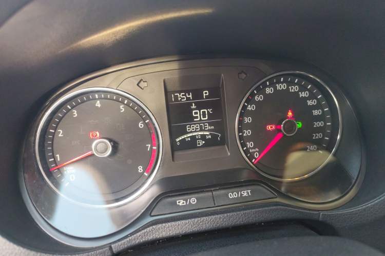 Used Volkswagen Polo 2016 1.6L Automatic Comfort Model
