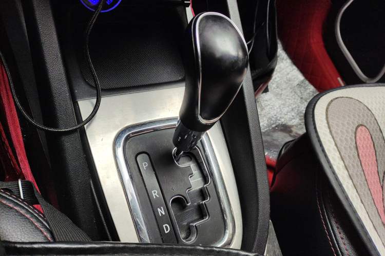 Used Changan CS35 2015 1.6L Automatic Luxury Model China IV Standard