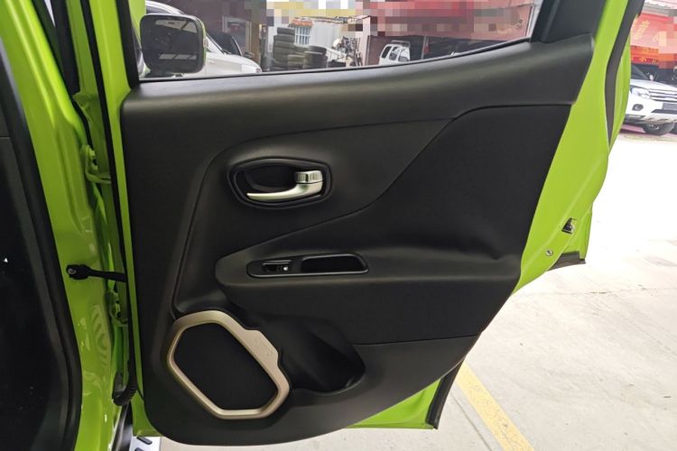 Used Jeep Renegade 2018 Connected Large Screen Version 180T Automatic High-Energy Edition