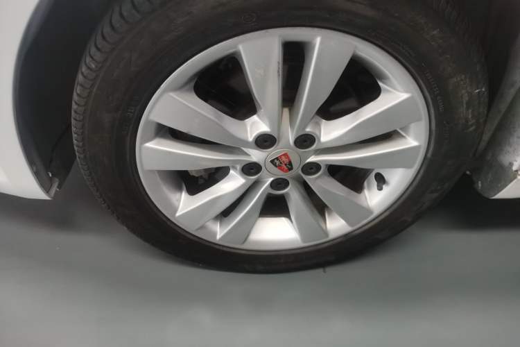 Used Roewe 360 2015 1.5L Automatic Luxury Edition