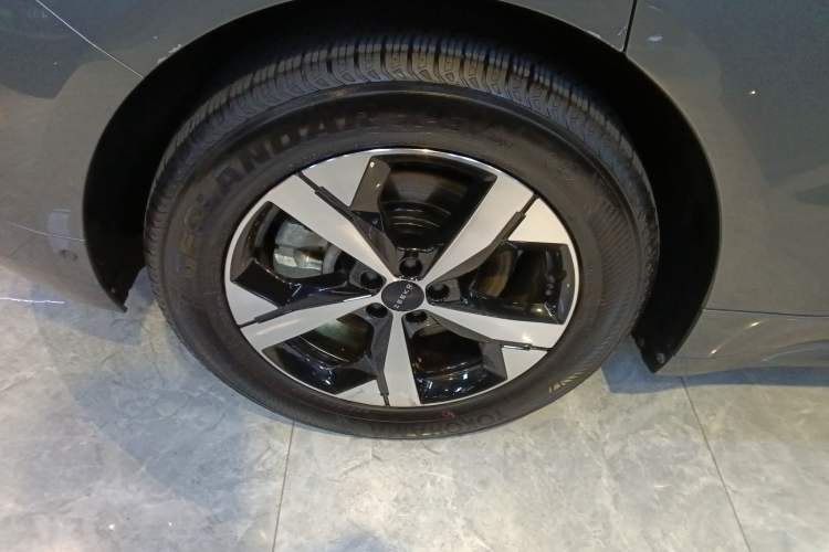 Used Zeekr 001 2023 WE Edition 100 kWh