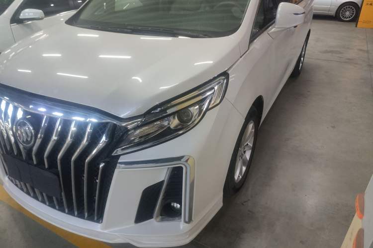 Used Buick GL8 2018 ES 28T Comfort Model China VI Standard