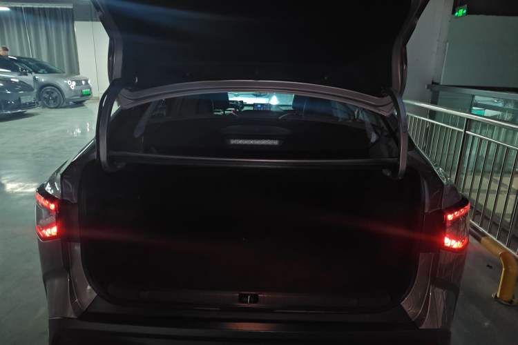 Used Toyota bZ3 2023 616 km Long-Range Premium