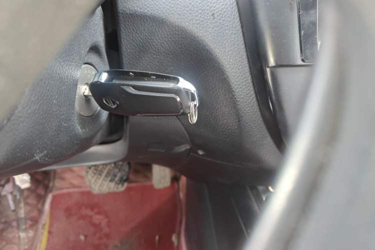 Used Nissan Tiida 2011 1.6L CVT Comfort Model