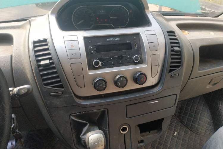 Used SAIC MAXUS Xintu V80 