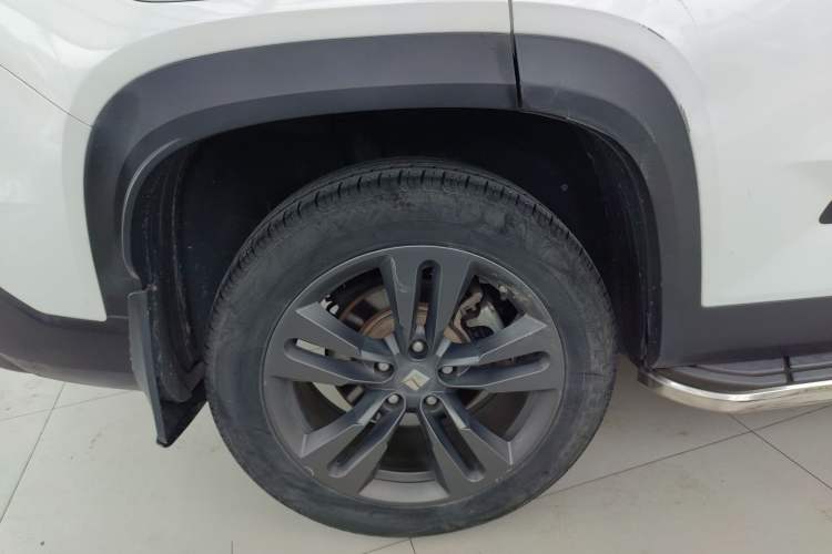 Used Baojun RS-5 2019 1.5T Manual Super Connectivity Version China VI Right Rear Wheel Hub