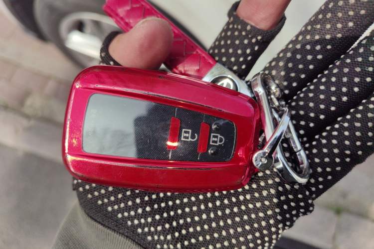 Used Toyota C-HR 2022 2.0L Comfort Edition Vehicle Key