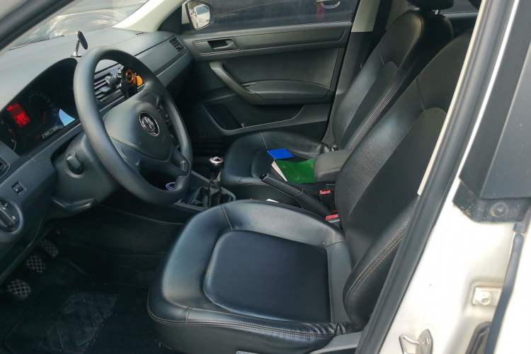 Used Volkswagen Santana 2018 1.5L Manual Fashion Edition
