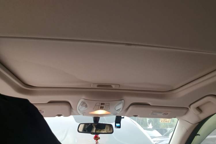 Used GAC Trumpchi GS5 2012 2.0L Automatic Two-Wheel Drive Anniversary Edition
