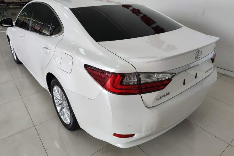 Used Lexus ES 2015 200 Elite Edition
