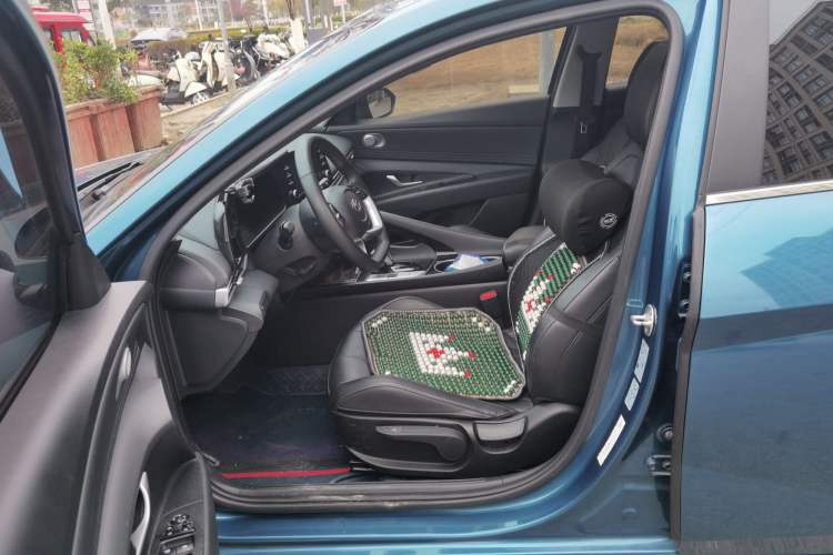 Used Hyundai Elantra 2022 1.5L CVT GLX Elite Edition