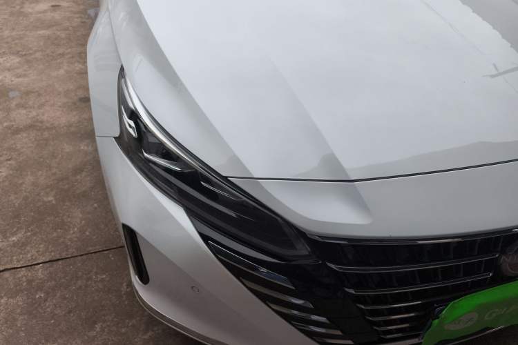 Used Nissan Teana 2025 Model 2.0L XL-TLS Enjoyment Edition Right Front Headlight