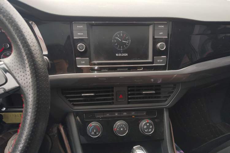 Used Volkswagen Bora 2019 Revised Version 1.5L Automatic Comfort Edition China VI Standard