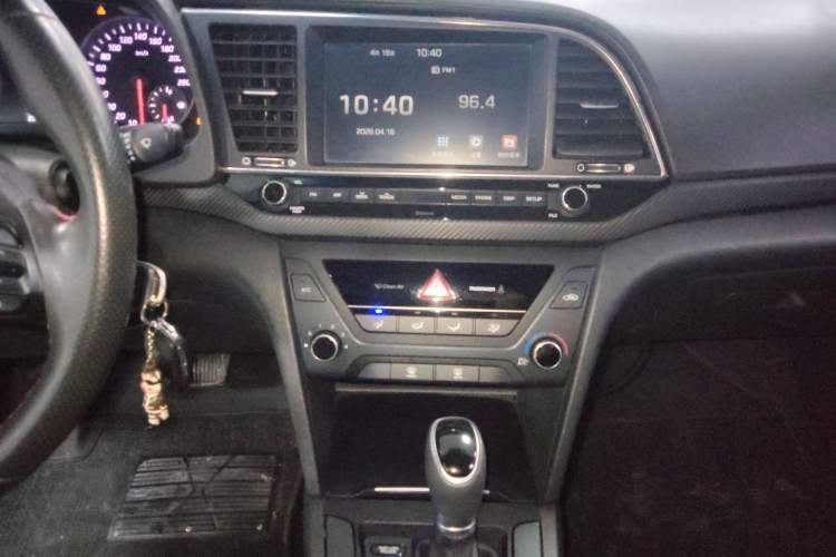 Used Hyundai Elantra (6th Generation / Lingdong) 2016 1.4T Dual-Clutch Xuan Dong · Dynamic Version
