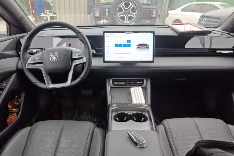 Used BYD Qin L 2025 EV 545KM Beyond Version
