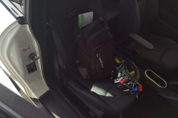 Used MINI Electric MINI COOPER 2024 452km COOPER SE Racing Driver
