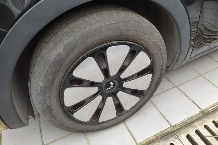 Used Wuling Bingo 2023 333 km Lingxi Connected+ Version Exterior 4