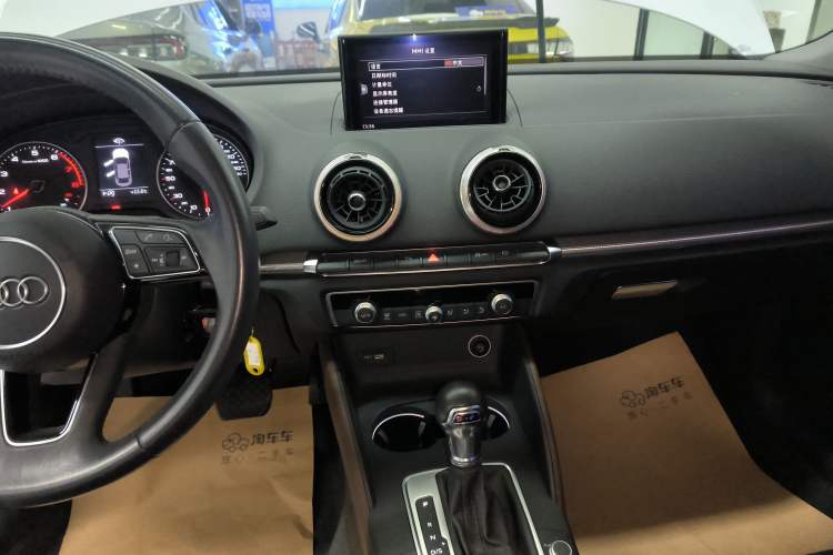 Used Audi A3 2019 Limousine 35 TFSI Style Edition China VI Emission Standard
