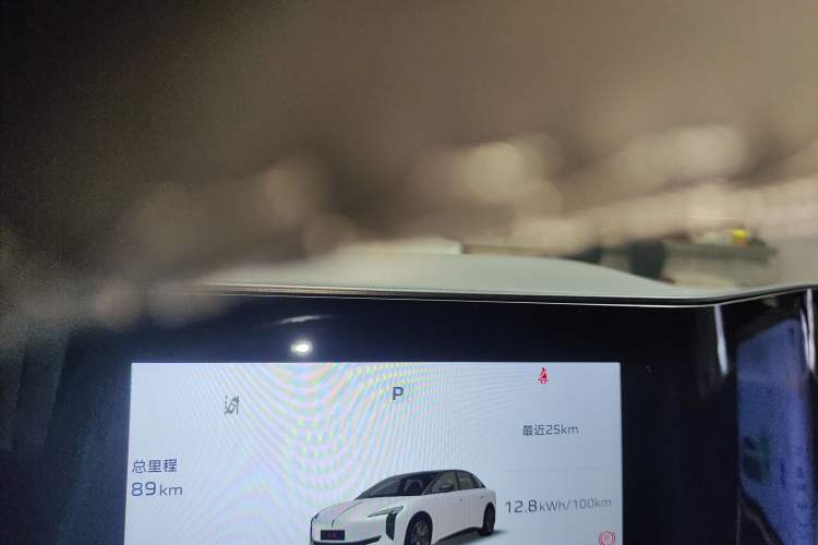 Used Hongqi EH7 2025 600 Smart Selection Edition
