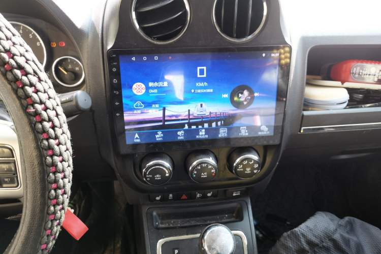 Used Jeep Compass 2013 2.4L Four-wheel Drive Black Edition with Navigation