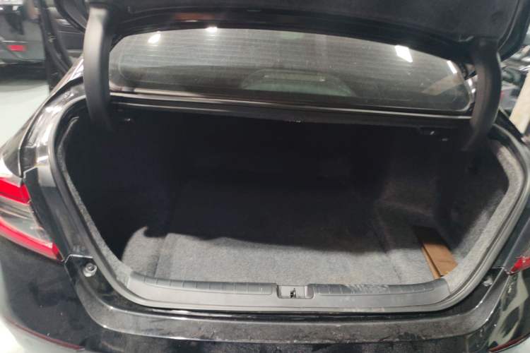Used Honda Accord 2022 Xing·Hybrid 2.0L Xingling Version Trunk