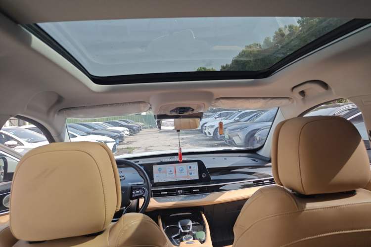 Used Chery Tiggo 8 PRO 2024 Champion Edition 390T Two-Wheel Drive Peak Version 5 Seats