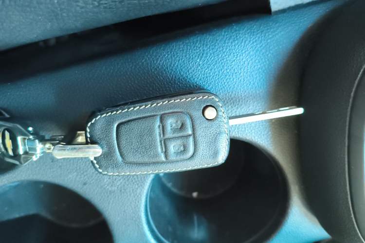 Used Chevrolet Trax 2016 1.4T Automatic Two-Wheel Drive Comfort Version with Sunroof