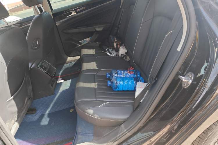 Used Volkswagen Passat 2022 330TSI Starry Elite Edition Interior 4