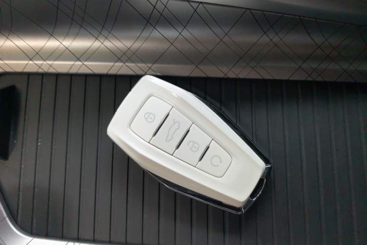 Used Geely Auto Preface 2021 2.0TD Luxury Version
