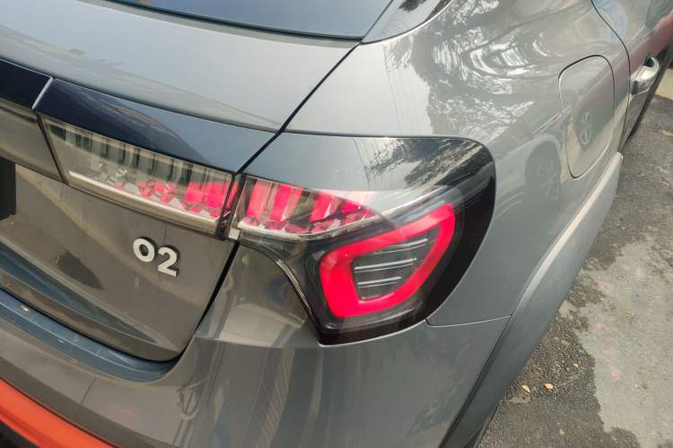 Used Lynk & Co 02 2018 1.5T DCT Two-Wheel Drive Zhaoban China V Standard
