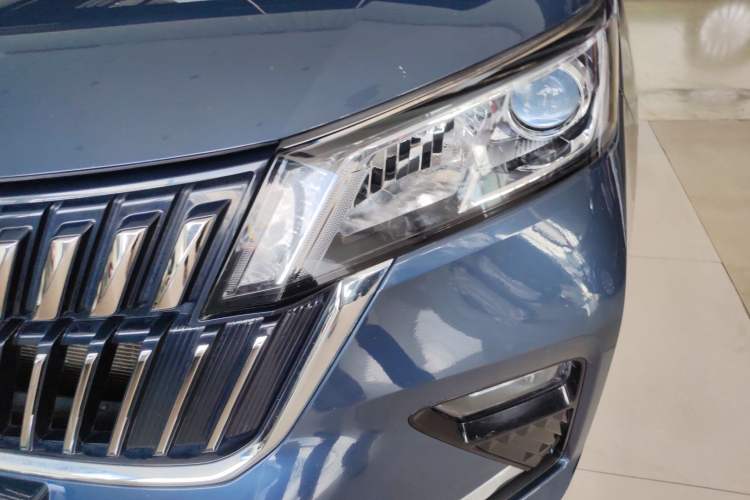 Used Wuling Jiachen 2022 1.5T CVT Smart Luxury Version Left Front Headlight