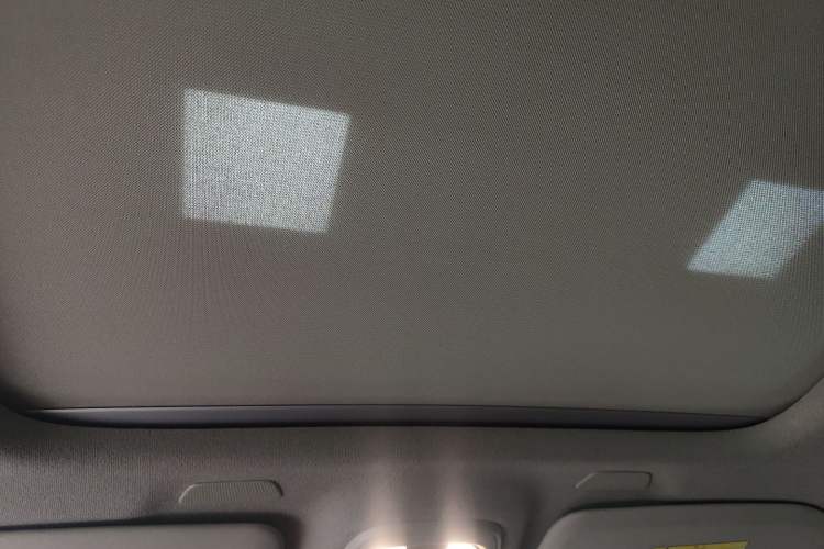 Used Volvo XC40 2024 B4 4x4 Smart Luxury Edition
