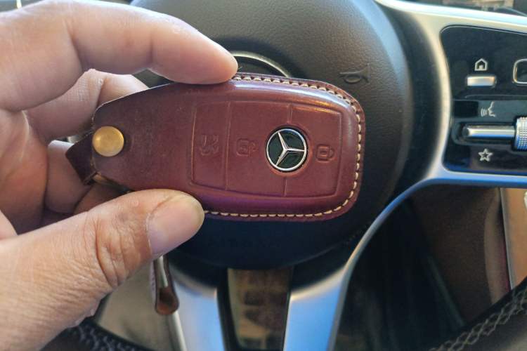 Used Mercedes-Benz E-Class 2020 E 300 L Stylish Model Vehicle Key