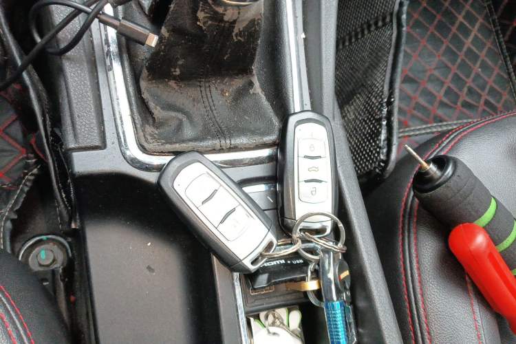 Used Geely Auto Emgrand 2015 Sedan 1.5L Manual - Top Trim Level