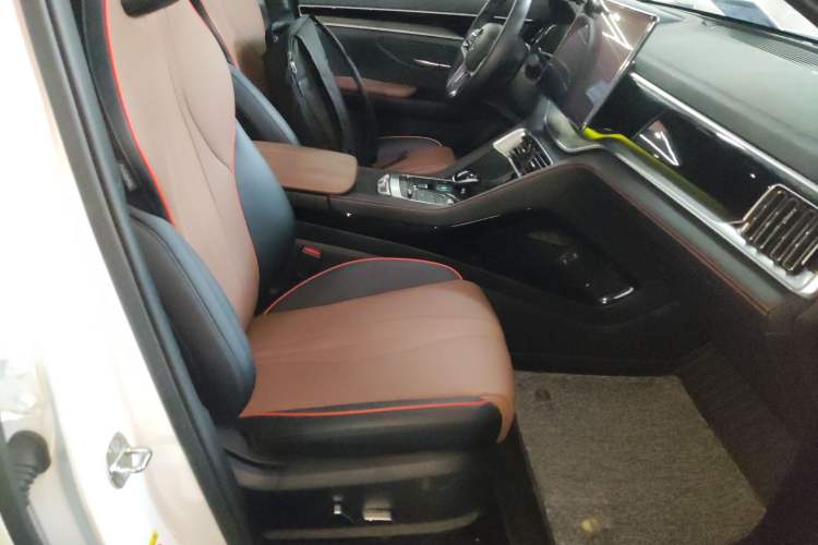 Used BYD Song PLUS New Energy 2021 DM-i 100KM Four-Wheel Drive Flagship PLUS