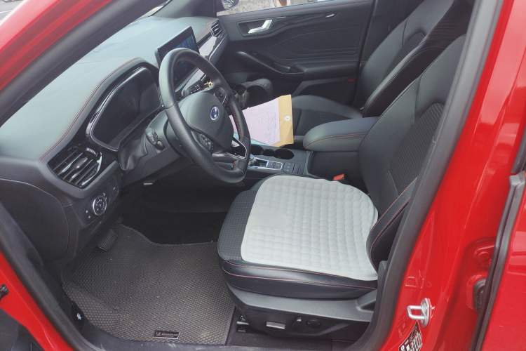 Used Ford Focus 2021 Sedan EcoBoost 180 Automatic ST Line
