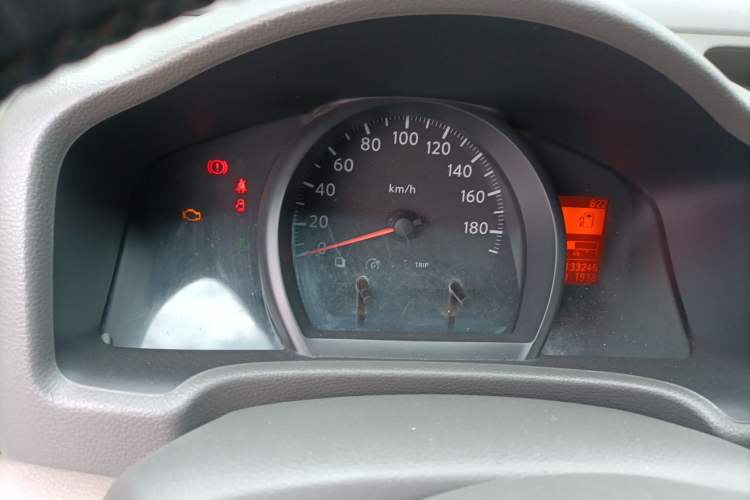 Used Nissan NV200 2016 Revised Version 1.6L CVT Luxury Edition
