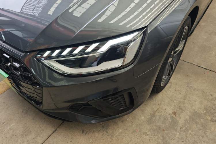 Used Audi A4L 2022 40 TFSI Fashion Dynamic Model
