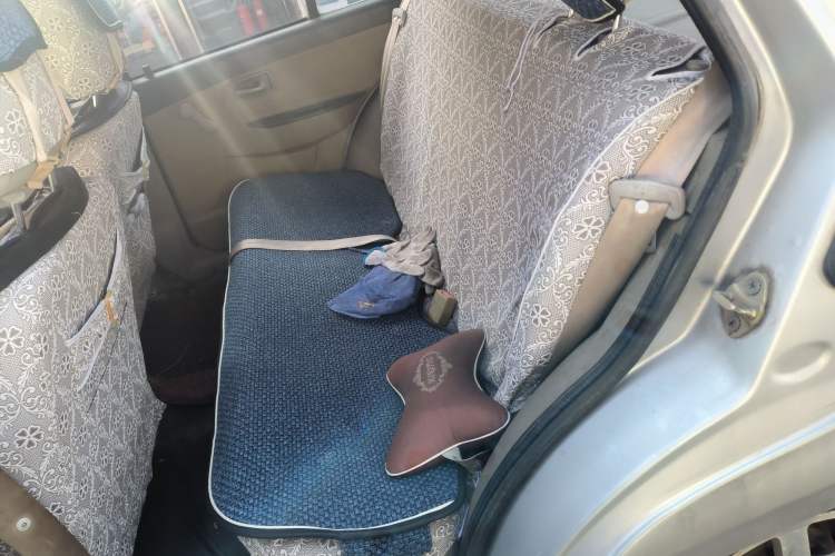 Used FAW Xiali 2012 N3 1.0L Hatchback – Practical Model