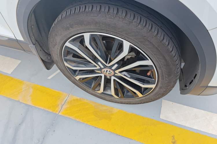 Used Volkswagen T-ROC 2020 280TSI DSG Two-Wheel Drive Comfort Version
