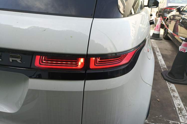 Used Land Rover Range Evoque 2022 Facelifted Aurora L 249 PS R-Dynamic Luxury Edition Right Rear Taillight